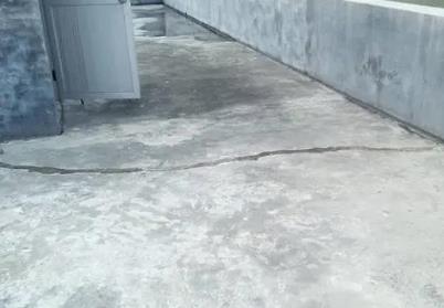 吉首楼顶漏水维修公司分享下如何解决卫生间隐蔽部位漏水的问题?